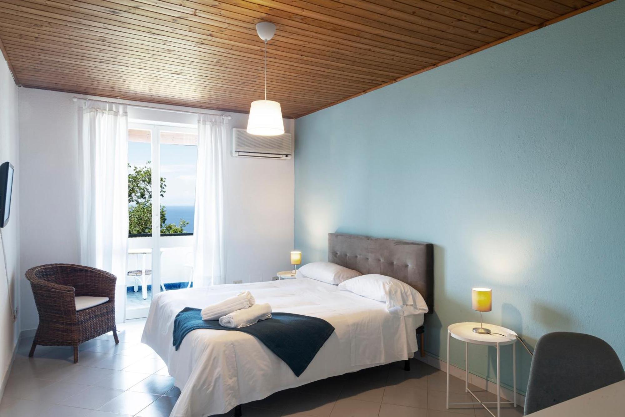 Double or Twin Room Balcony Sea View