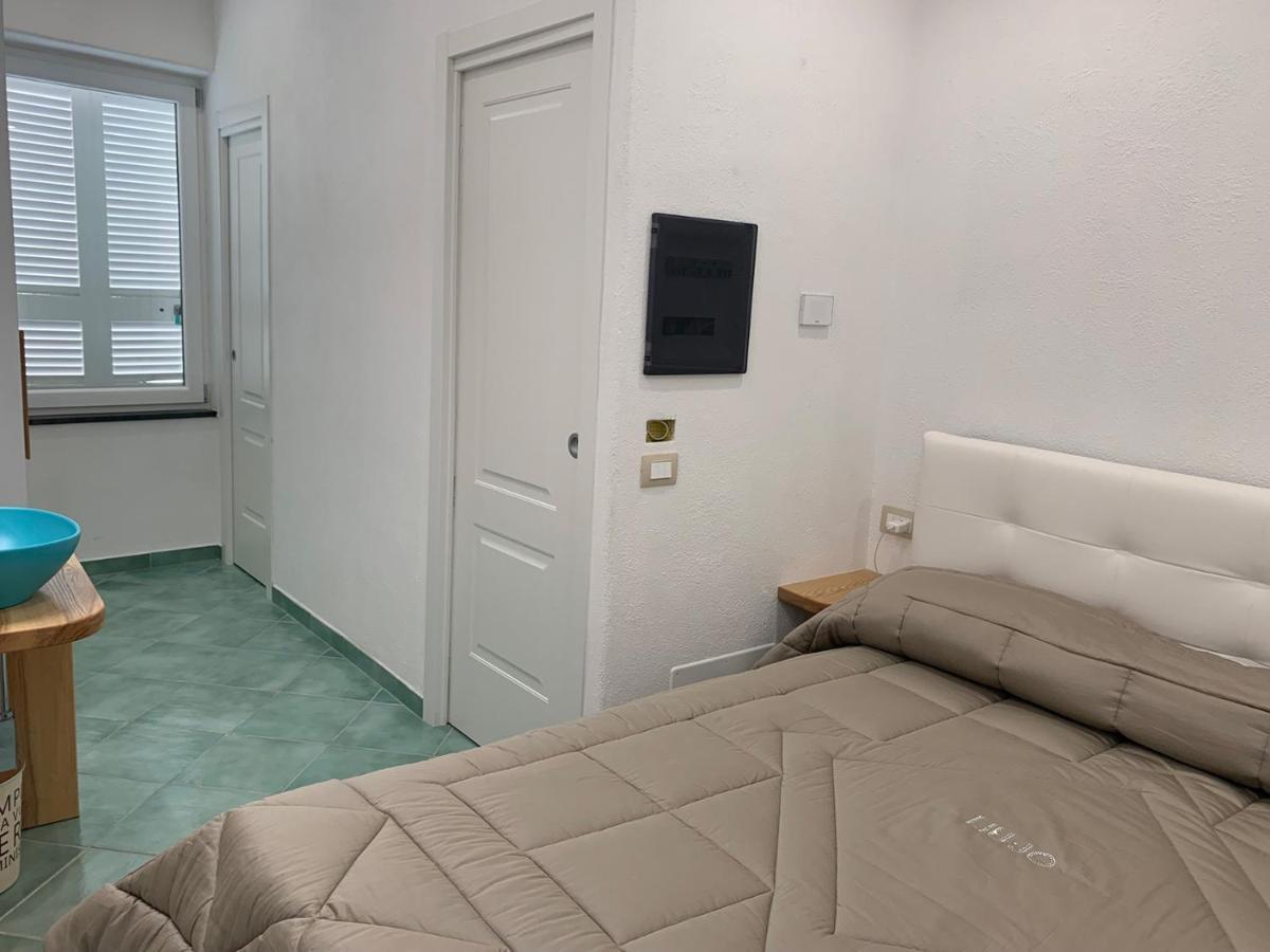 Double Room,1298858512:JPEG