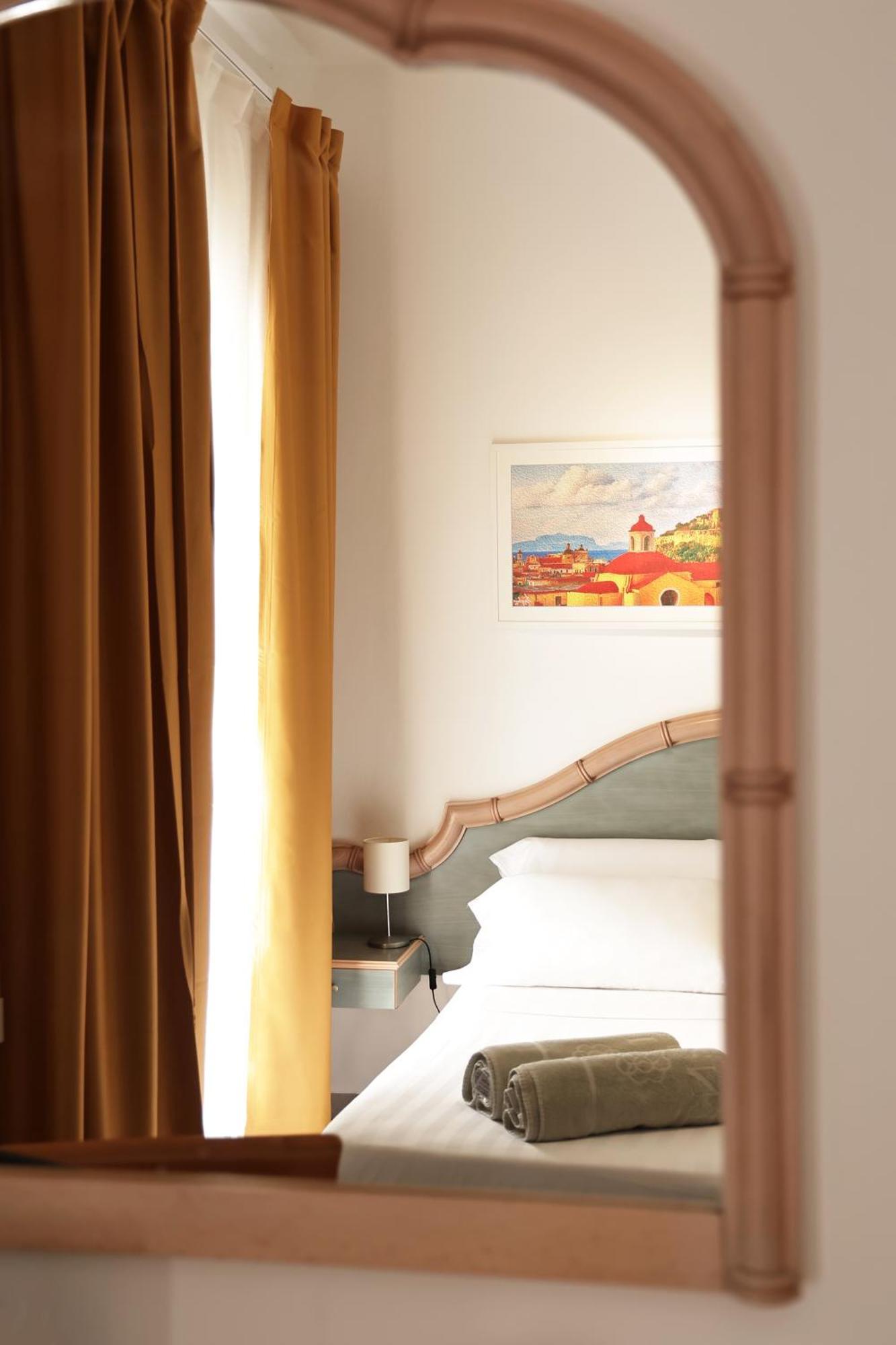 Basic Double or Twin Room