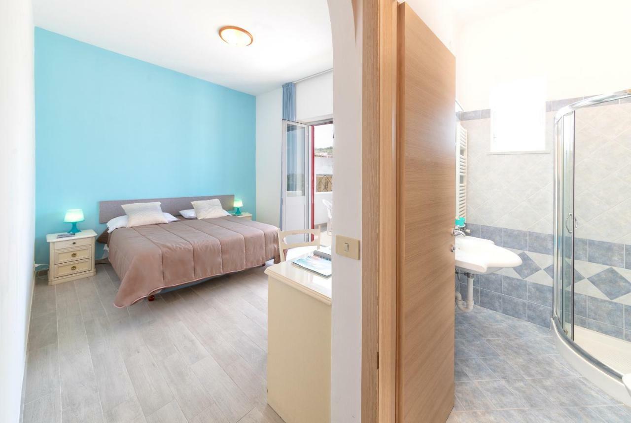 Double Room with Balcony,467170152:JPEG