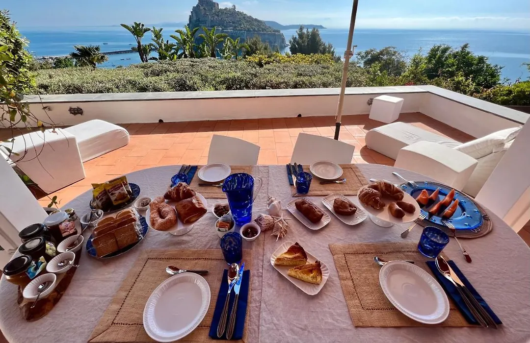 Villa To Ischia With Love-1