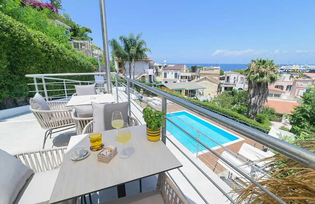 Marina 10 Design Hotel&SPA-1