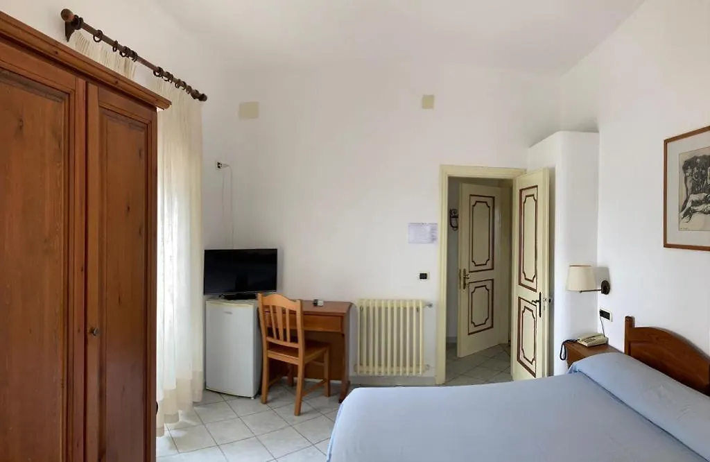 Hotel Villa Antonio-1