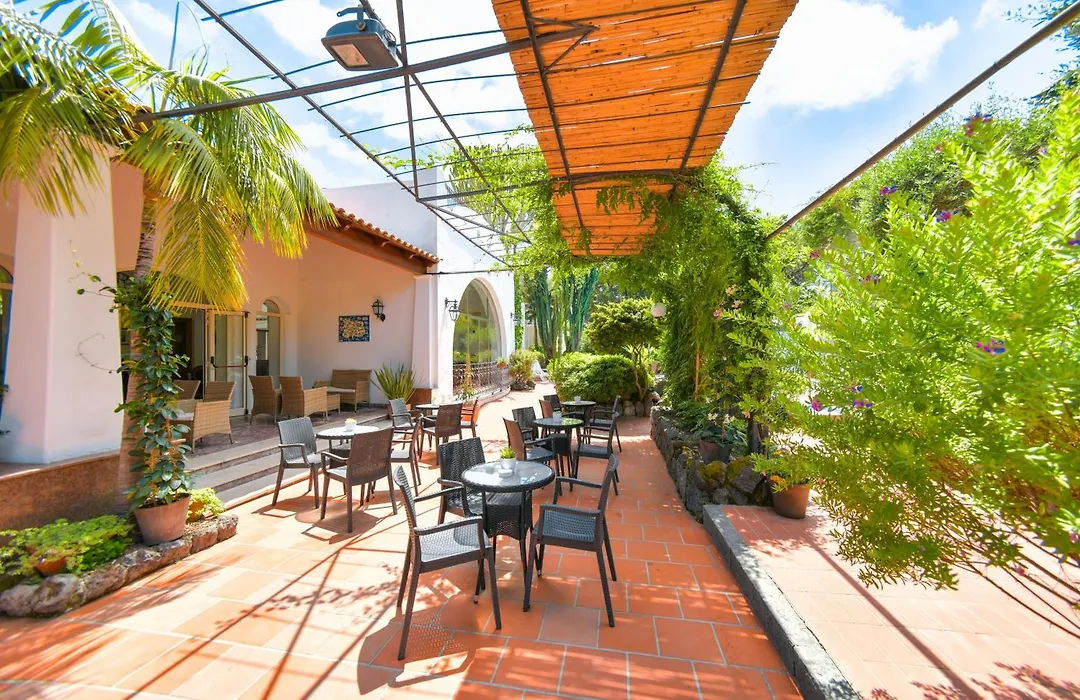 Hotel Pineta-1