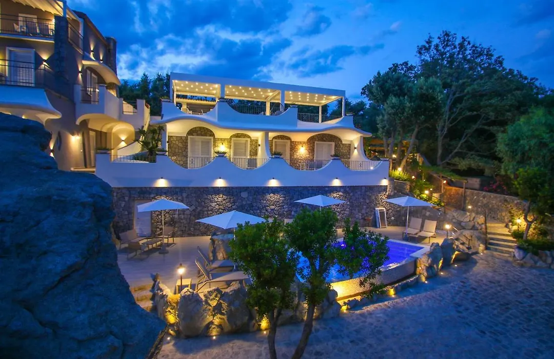 Villa Caruso-1