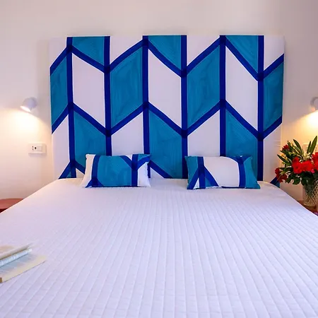 Hotel Boutique Ideal-2