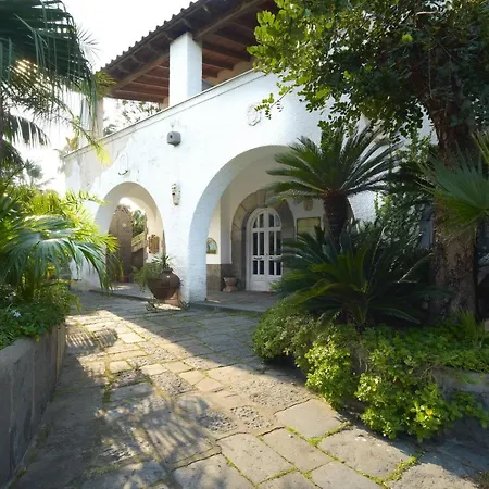 B&B Villa Regine-3